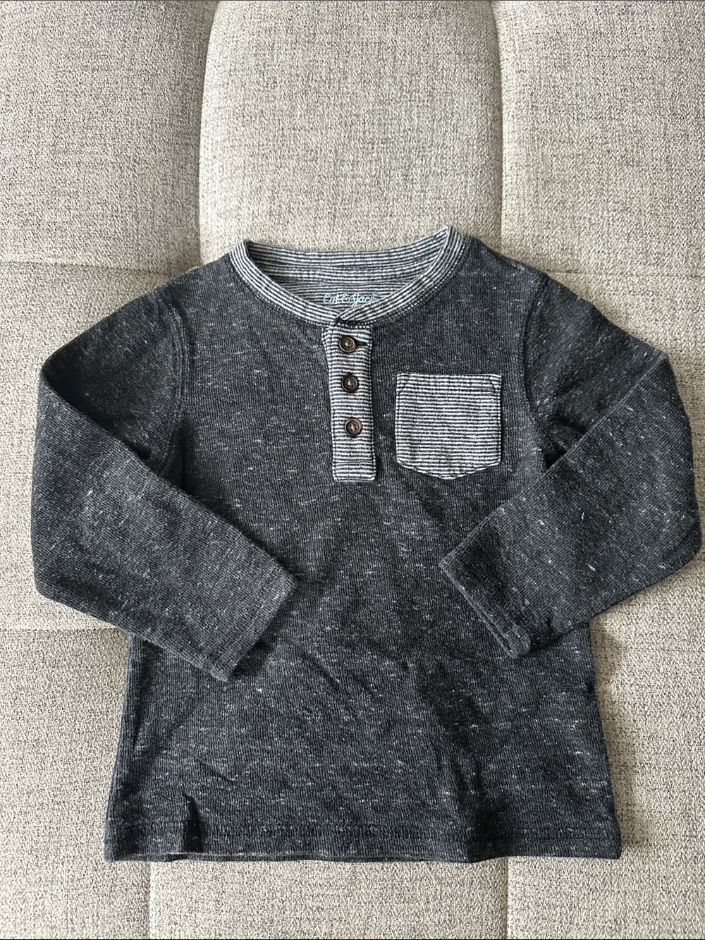 Cat & Jack Dark Heather Gray Long-Sleeve Henley with Striped Pocket